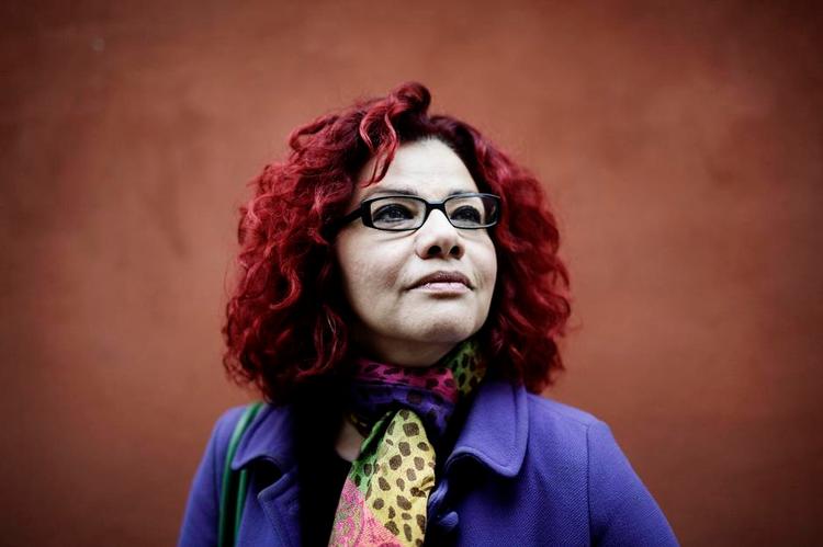 Hårdtslående. Mona Eltahawy siger det, hun mener skal siges, uforfærdet, uden omsvøb og med styr på fakta. 