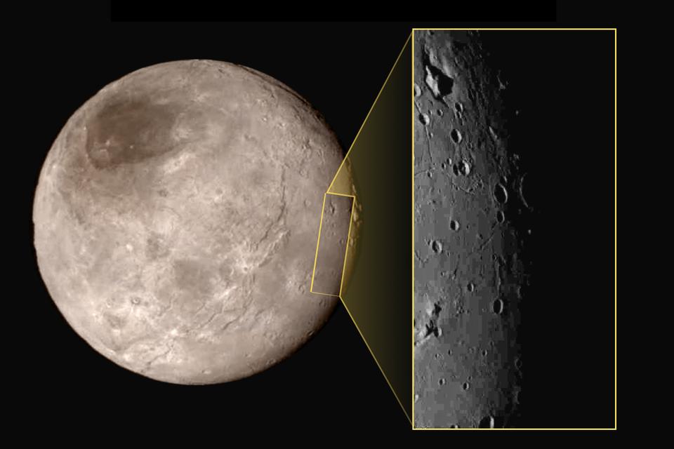 Månen. Her ses Charon, den største af Plutos 5 måner. Nedslagskratere kan tydeligt ses, ligesom på vores egen måne. Det detaljerede udklip viser et område på cirka 390 kilometer fra top til bund. Øverst i det lille udklip kan man se et bjerg midt i en kløft, hvilket forskere stadig undrer sig over. Billedet er taget fra cirka 79.000 kilometers afstand. 