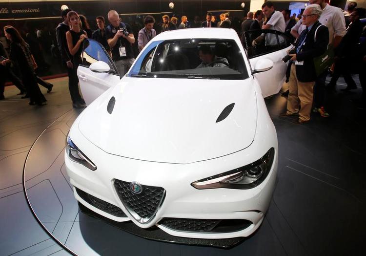 FARTBOMBE. Alfa Romeo starter med topversionen, når den nye Giulia kommer til Danmark. Den har 510 hestekræfter. 