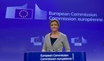 Transfer. EU's konkurrencekommissær Margrethe Vestager skal forholde sig til transfersystemet, mener spillerforbund. 