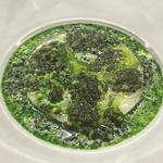 Hav. Årets Ret i kategorien Hav kommer fra Geranium og Rasmus Kofoeds grydeskeer. Den bestod blandt andet af kulmule. 