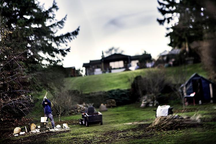stort. Det er Skats vurdering af 234 ejendomme ved Roskilde Fjord i 2007, der har sparket gang i den retssag, som kan pålægge Skat at genoptage vurderingen af 110.000 andre ejendomme. 