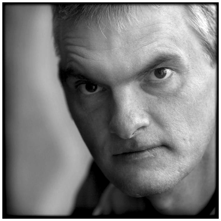 Kildekritisk. Anders Kinch-Jensen mener, at medierne spørger de samme kilder og skaber et unuanceret billede af P1. 