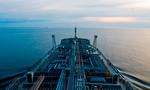stort. De danske rederier har 10 procent af deres aktiviteter i Afrika, hvilket svarer til en årlig omsætning på 20 milliarder kroner. 