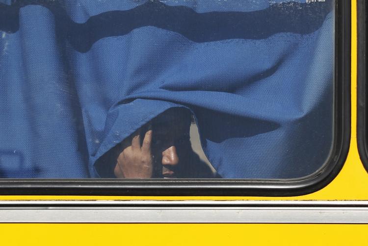 Afskåret. EU-lederne besluttede i nat, at det skal være slut med Europas åbne døre. Nu skal fokus være rettet mod EU's ydre grænser og på ekstern støtte til flygtninge. 