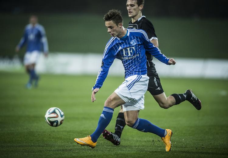 Sensation. Casper Højer Nielsen blev matchvinder, da Lyngby slog Esbjerg ud af pokalturneringen. 