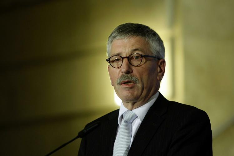 KRITIKER. Thilo Sarrazin var manden, der i 2010 fik tyskerne til at diskutere indvandringen til landet. Han er bekymret for den nye tilstrømning af flygtninge og indvandrere. 
