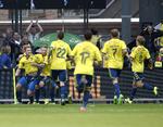 IGEN. Da Martin Albrechtsen yderst til venstre scorede mod FC København, understregede han en sjov tendens i denne sæsons Superliga. 