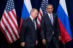 Diplomati. De to præsidenter så ud til at holde en god tone over for hinanden, selv om især Barack Obama i sin tale tidligere på dagen havde langet kraftigt ud efter russerne. 