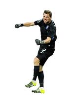 SKANSE. Iker Casillas har i Porto skrevet under på en 2-årig kontrakt med option på yderligere 1 år. Han har også fortsat den spanske landstræner Vicente del Bosques tillid. 