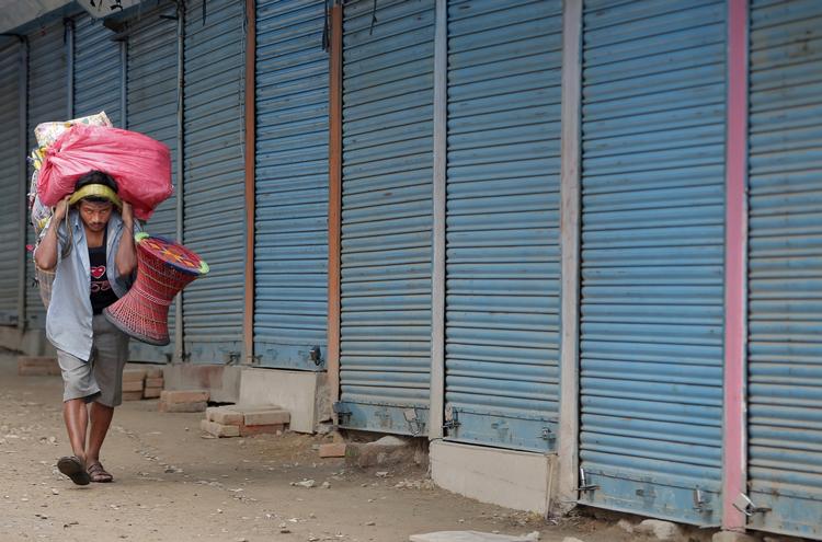 Lukketid. Nepal er et af de lande, hvor den danske ambassade skal lukkes, hvis regeringens finanslovsudspil bliver en realitet. 