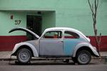 FÆRDIG. Den klassiske VW-boble ville umuligt kunne leve op til nutidens emissionskrav. Dette afpillede eksemplar I Mexico har dog ikke forurenet luften i nogen tid. 