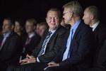 Udannelse. Statsminister Lars Løkke Rasmussen og administrerende direktør Karsten Dybvad på forreste række ved Dansk Industris årsmøde. 
