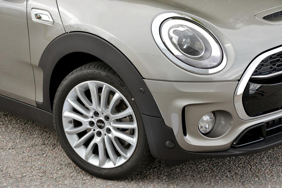 STORLADEN. De største fælge til Mini Clubman måler 19 tommer. 