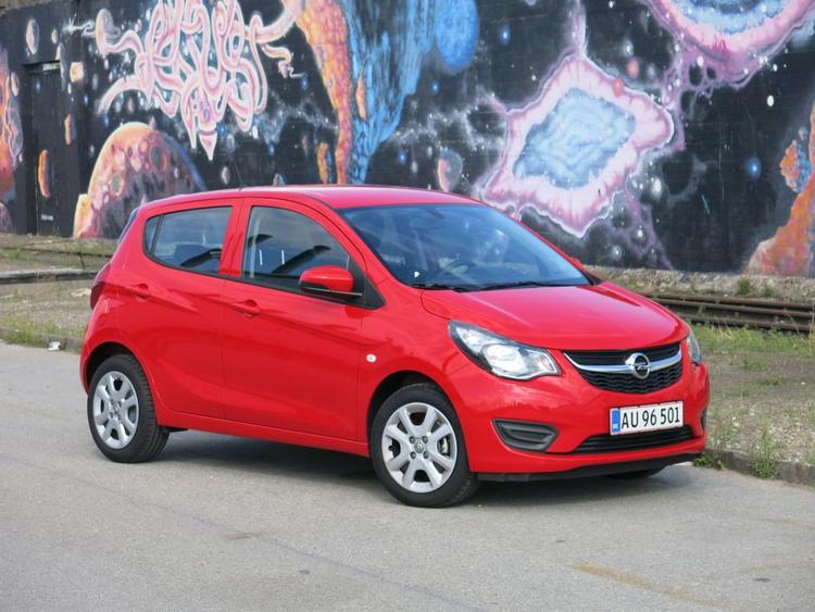 NYSKABELSE. Opel Karl kommer kun i denne ene facon med fem døre. Der er fire siddepladser, men den femte plads kan man købe sig til. 