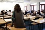 Økonomi. Regeringen har foreslået at skære 8,7 milliarder kroner på uddannelsesområdet over de næste 4 år. 
