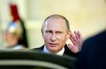 Bomber. Rusland beskyldes for, at bekæmpe præsident Assads modtsandere mere, end de bekæmper IS ved sine angreb i Syrien. Her den rusisske præsident Vladimir Puitin. Arkivfoto. 