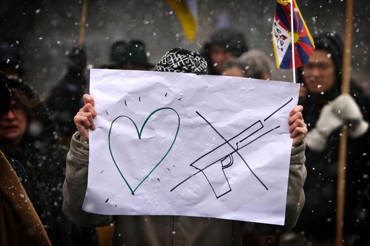 Tibet. Kinas behandling af tibetanerne har ofte været genstand for demonstrationer herhjemme. 