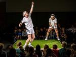 GAME SET. Teater Patraskets 'Smash' er en af de forestillinger, som du kan opleve under Amager Børneteater Festival, der starter på søndag. 