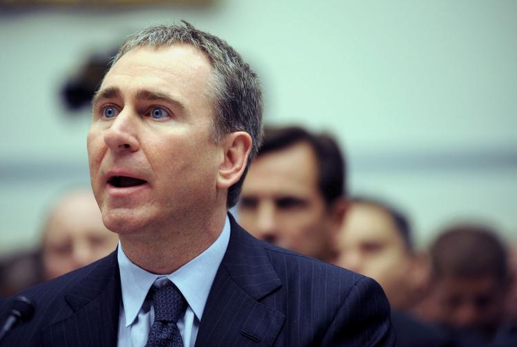 69'er. Kenneth Griffin har penge nok på kistebunden. En formue på cirka 46 milliarder kroner gør ham til nummer 69 på listen over USA's rigeste, og  det er ikke dårligt på den liste. 