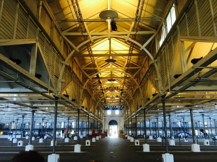 Øksnehallen. Copenhagen Beer Celebration flytter til Vesterbro og kan derved invitere 2.500 mennesker til hver af de fire ølsessions. 