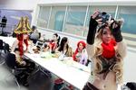 Cosplay. Tager man et smut til Valby, kan man deltage i GeekCore Festival, hvor der rollespilles, videospilles, brætspilles og cosplay'es. 