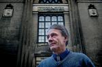 Tilvalg. Det strider med klarhedkriteriet, når regeringen vil overlade kompetencer til EU, men i bemærkninger tager forbehold på asyl- og indvandringsområderne, siger juraprofessor og ekspert i EU-ret Peter Pagh. Arkivfoto: Finn Frandsen 