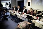 Mindretal. Fagbevægelsens to kommissionsmedlemmer, Harald Børsting fra LO og Bente Sorgenfrey fra FTF, foreslår i en mindretalsudtalelse færre karensdage, end flertallet i kommissionen lægger op til. Det koster 600 millioner kroner. 