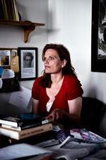 Oprørt. Sørine Gotfredsen leder efter spor og gerninger, der kan frelse hende fra fornemmelsen af tomhed. 