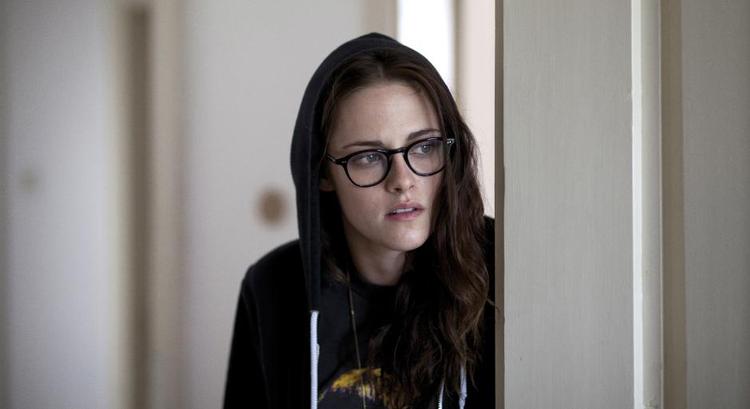 Ungdommelig. Kristen Stewart i rollen som den personlige assistent. 