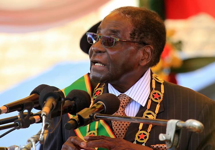 LEDER. Mugabe er blevet tildelt den kinesiske Confucius Fredspris, som arrangørerne selv mener er et alternativ til Nobels Fredspris. 