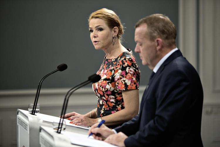 Stramning. Venstre har i dag frelagt et forslag om nye regle, der vil gøre det sværere at få ægtefællesammenføring. 
