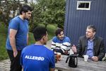 Danmark. I Allerød har borgmester Jørgen Johansen (K), til højre i billedet, måske en formel på, hvordan kommuner lettere kan inddrive gæld. 