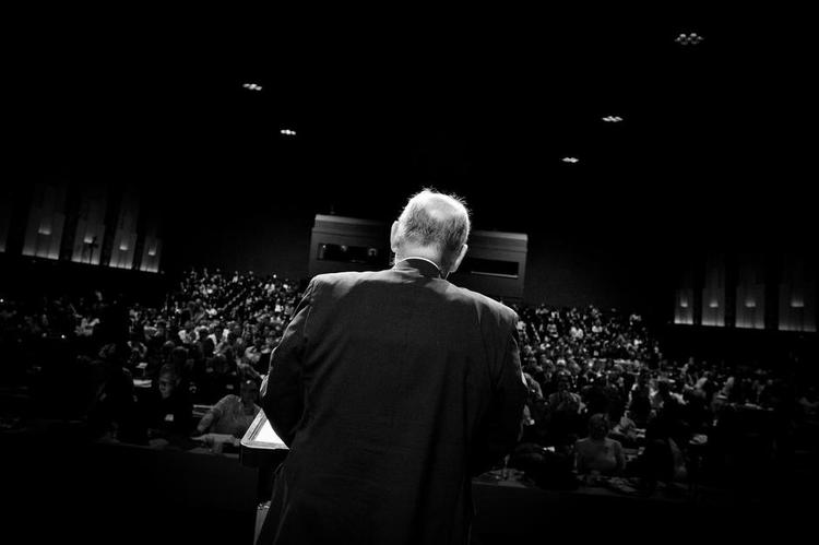 Afgang. Formand Harald Børsting siger farvel som formand for LO i morgen. Dermed slutter en faglig karriere, der blev indledt for 41 år siden, da han blev valgt som tillidsmand på en fiske fabrik i Glyngøre. 