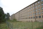DYSTERT. Feriekomplekset i Prora stammer fra 1930'erne. Det blev aldrig bygget færdig. Nogle af bygningerne bliver nu moderniseret. 