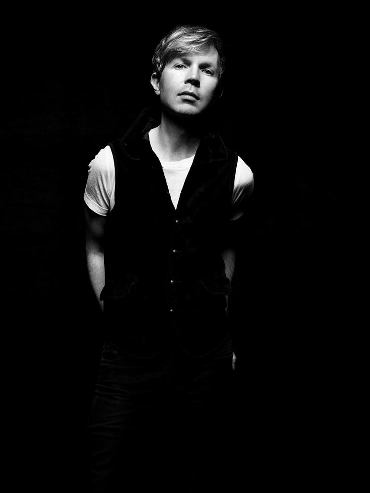 NorthSide. Foruden amerikaneren Beck med efternavnet Hansen er de fem første musikere på Aarhus-festivalen i 2016 Bernhoft, Unknown Mortal Orchestra, Malk de Koijn, The Minds of 99 og Lukas Graham. 