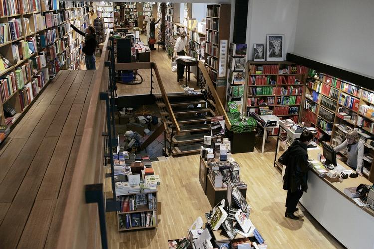 Stort. Antikvariatet har været et af de mest velforsynede i hele Skandinavien. Her ses Vangsgaards i Aarhus, der blev lukket i marts i år. 