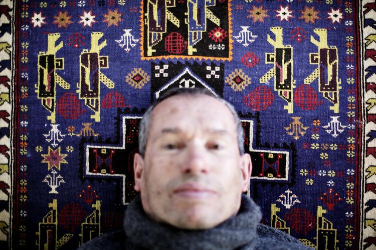 Roman. 'Den Første Sten' af Carsten Jensen udkommer i dag. Det giver anledning til at se tilbage på nogle af de bøger og anmeldelser, Politiken tidligere har bragt. 