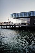 Nok. Nu vil teaterdirektør Morten Hesseldahl ikke »græde mere«, selv om han synes, at det er »super ærgerligt«, at teatret skal spare. 