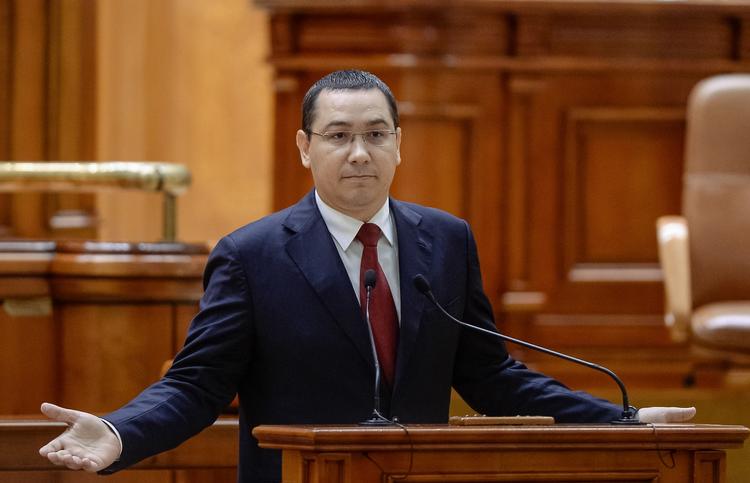 udskældt. Victor Ponta, der blev valgt i 2012, er den første rumænske ministerpræsident, der formelt er blevet mistænkt for korruption. 