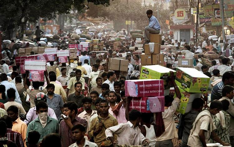 vokseværk. Storbyerne vil vokse hastigt i de kommende årtier, og mange byer vil i 2050 være større end små lande. 