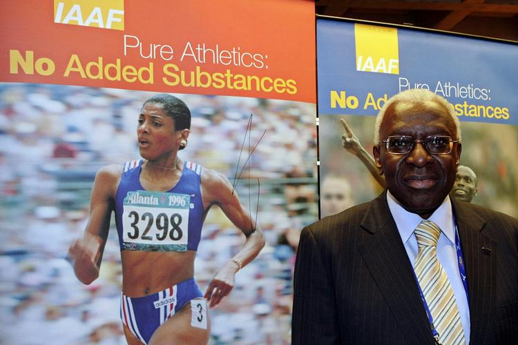 Diack. Som aktiv var den tidligere IAAF-boss en god længdespringer. 