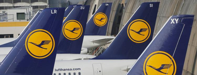 Strejke. Lufthansas kabinepersonale strejker fredag fra klokken 14 frem til klokken 23. 
