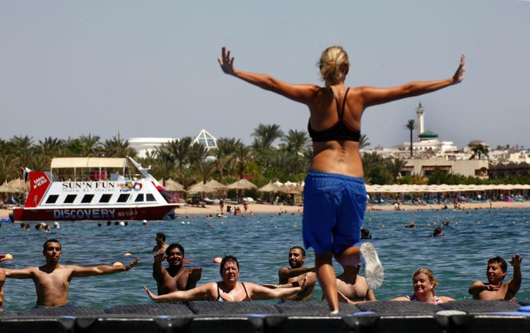 BADEFERIE. Turismen i Egyptens badebyer står for omkring ti procent af landets indtægter. Bliver de besøgende væk fra Sharm el-Sheik og de andre destinationer, så kan det mærkes. 