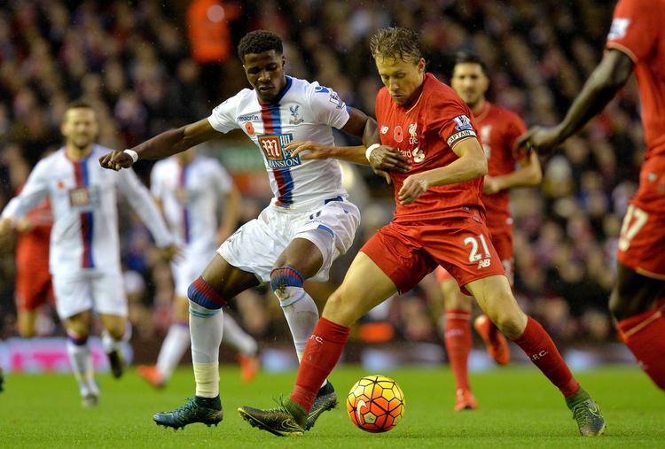 Effekt? Liverpool og Lucas Leiva (th) lå nr. 10, da den nye manager ankom. Det gør de fortsat. 