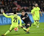 vinder. Morten 'Duncan' Rasmussen (midt) var igen farlig for FC Midtjylland, der fik rystet en krise af sig med storsejr. 