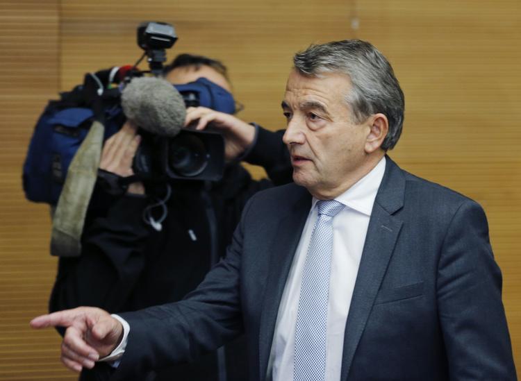 Færdig. Wolfgang Niersbach trækker sig som præsident for det tyske fodboldforbund. 