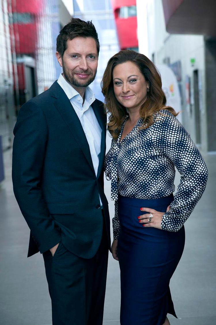 Værtsparret. Kåre Quist og Stéphanie Surrugue udgjorde et kyndigt værtspar og skabte en sober debat, hvor alle blev klogere. 