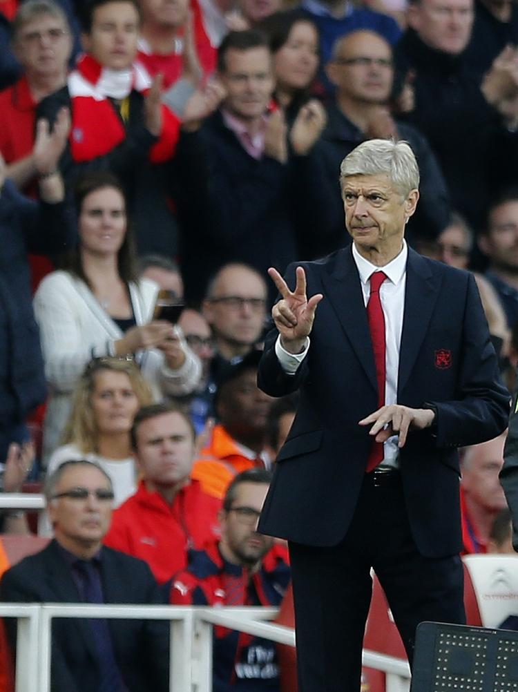 Rutine. Wenger har til sommer siddet 20 år som manager i Arsenal. Han er dermed den mest rutinerede mand i den bedste engelske række. 