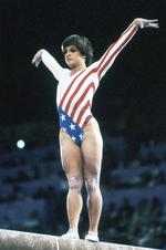 idrætskrig. 14 østbloklande boykottede OL i Los Angeles i 1984. Det banede vejen for USA’s Mary Lou Retton, der som en første kvindelige gymnast uden for østblokken vandt guld i mangekamp ved et OL eller et VM. 